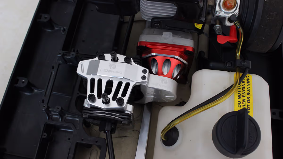Losi 5T Center Diff Brace V2 & Gear Cover