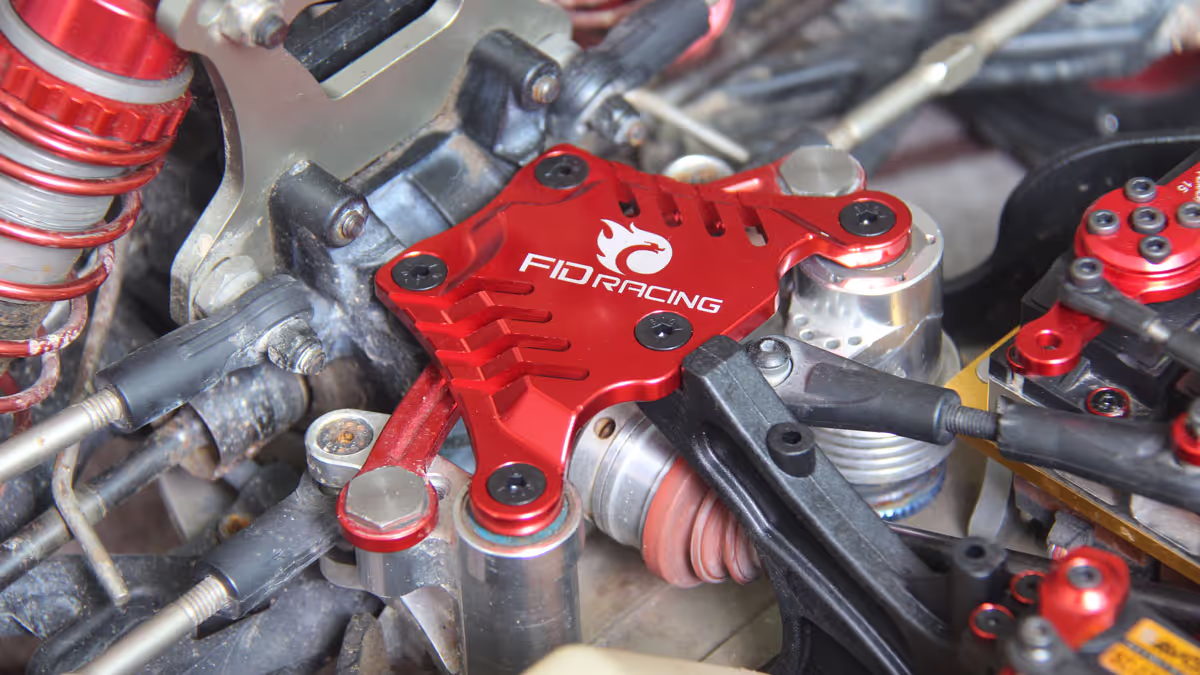 Losi 5T Front Top Chassis Brace